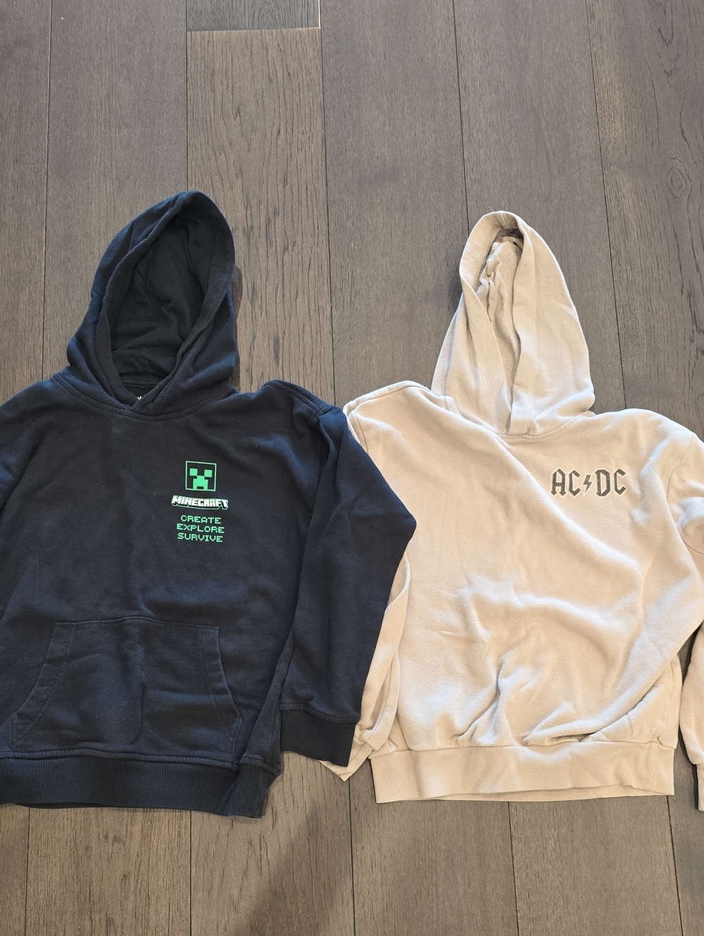Boys Sweatshirt Lot Acdc Minecraft